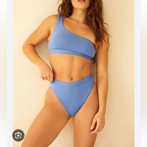 Dippin Daisys Ultra High waisted bottom